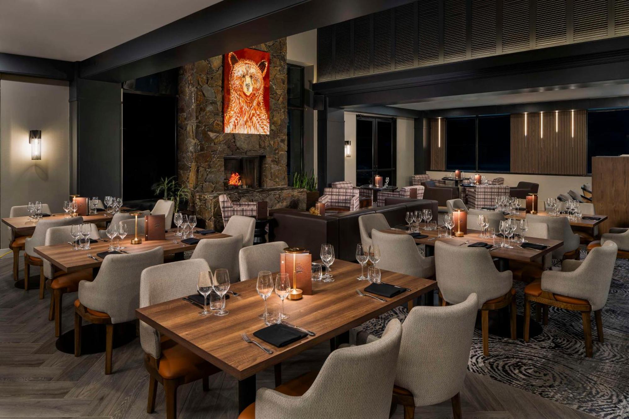 Hilton Whistler Resort & Spa Eksteriør billede